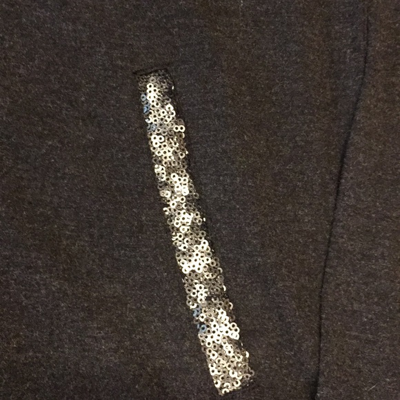 NWT Zenergy by Chico’s zip up hoodie - Picture 5 of 6